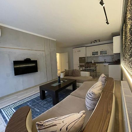Prishtina Escape Apartments Prishtinë Luaran gambar
