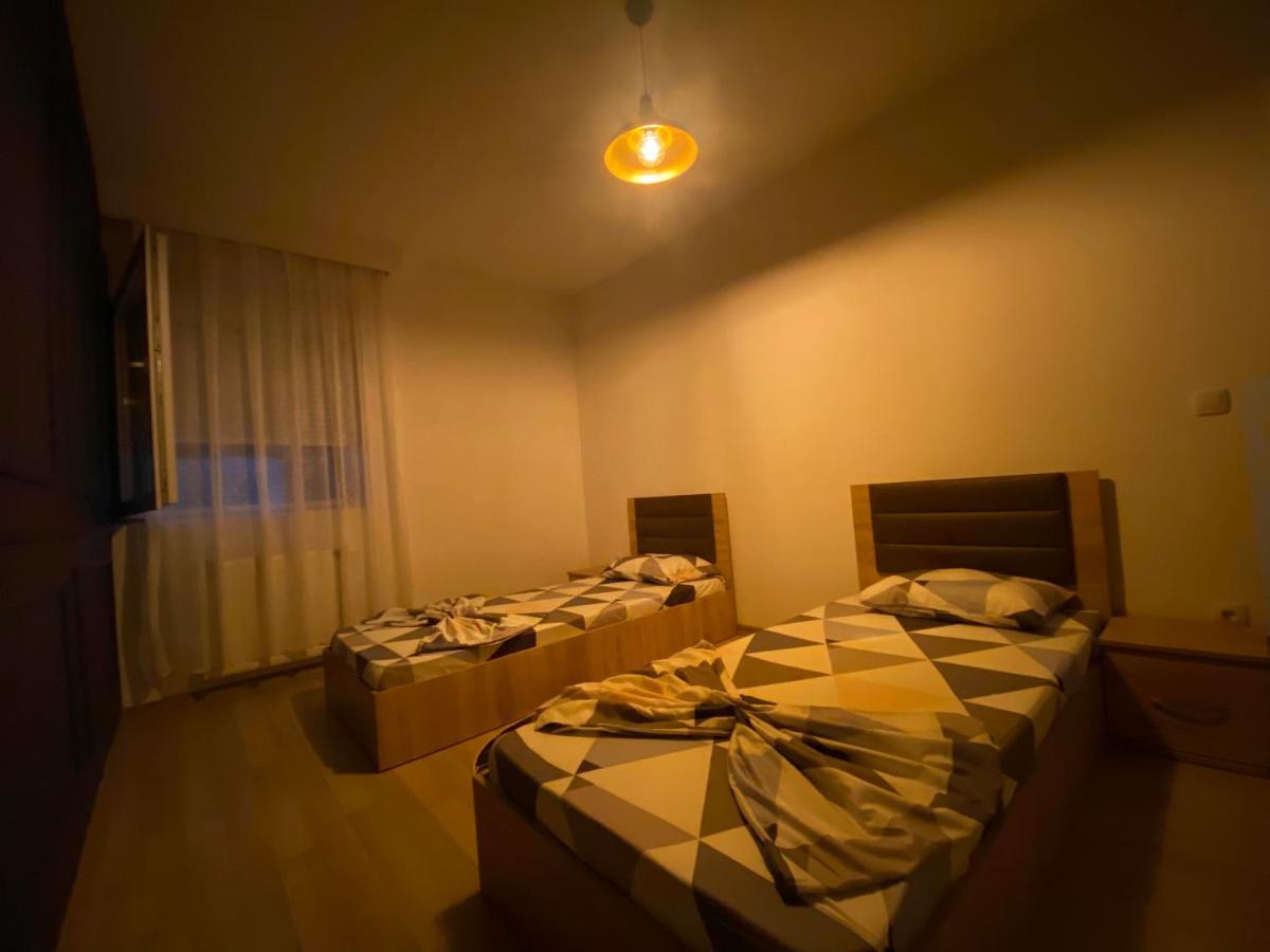 Prishtina Escape Apartments Prishtinë Luaran gambar